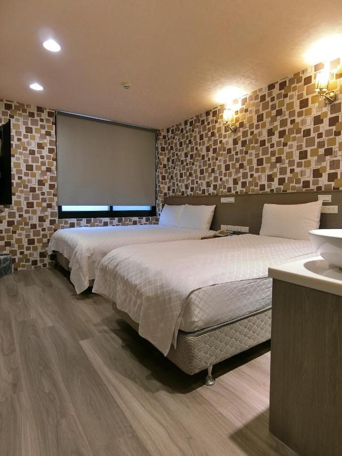 Taiwan Seven Days Boutique Hotel Taipei Exterior photo