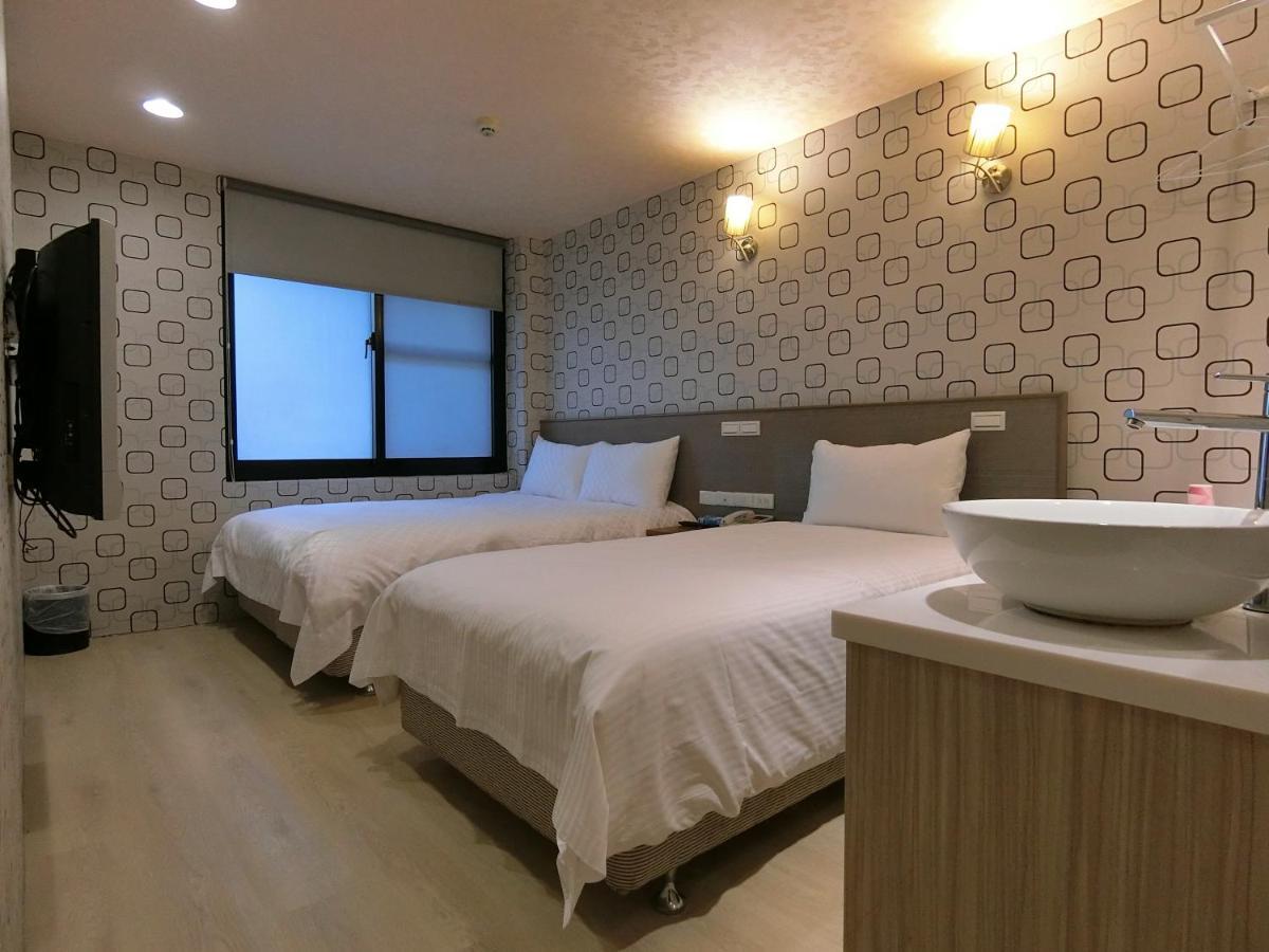 Taiwan Seven Days Boutique Hotel Taipei Exterior photo