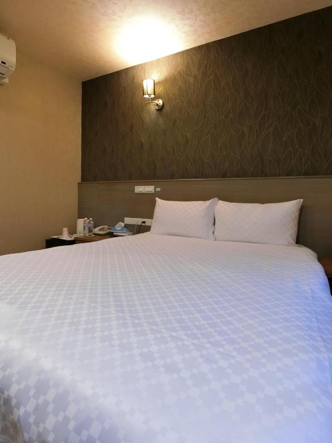 Taiwan Seven Days Boutique Hotel Taipei Exterior photo