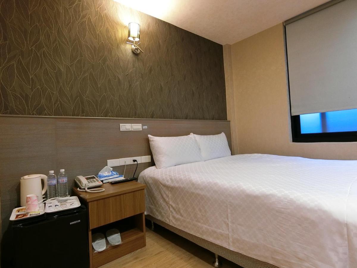 Taiwan Seven Days Boutique Hotel Taipei Exterior photo